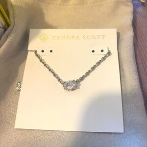 Kendra Scott silver/white CZ Cailin Pendant Necklace- like new!